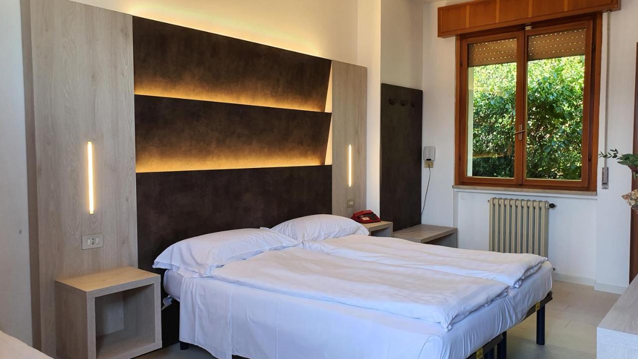 Hotel Merano Brenzone sul Garda Exterior foto