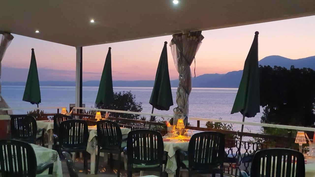 Hotel Merano Brenzone sul Garda Exterior foto